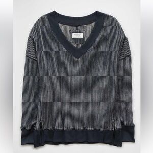 NWT American Eagle Big Hug V-Neck Navy Waffle Sweatshirt